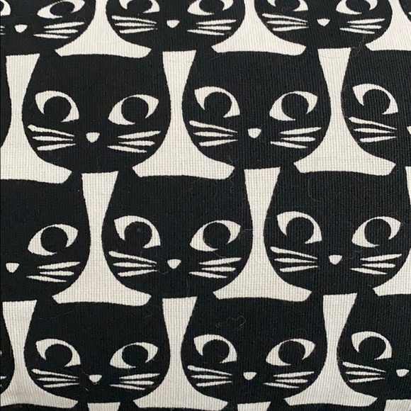 Cat print pillows - Picture 3 of 3